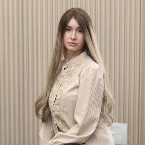 פאת לייס נועה משיער טבעי - מראה חזיתי עם אומברה מושלם