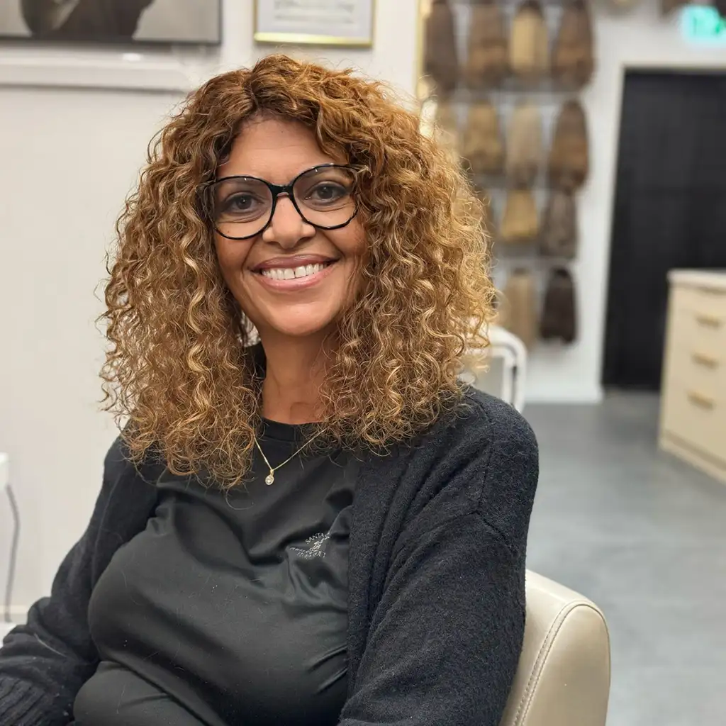 תוספות שיער דליל מתולתל אחרי