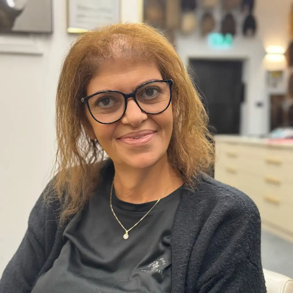 תוספות שיער דליל מתולתל לפני